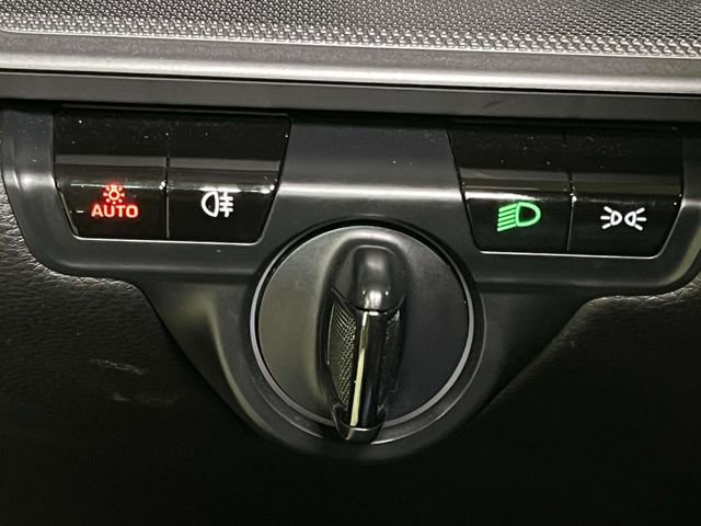 Used 2021 Porsche 911 Carrera 4 image 38