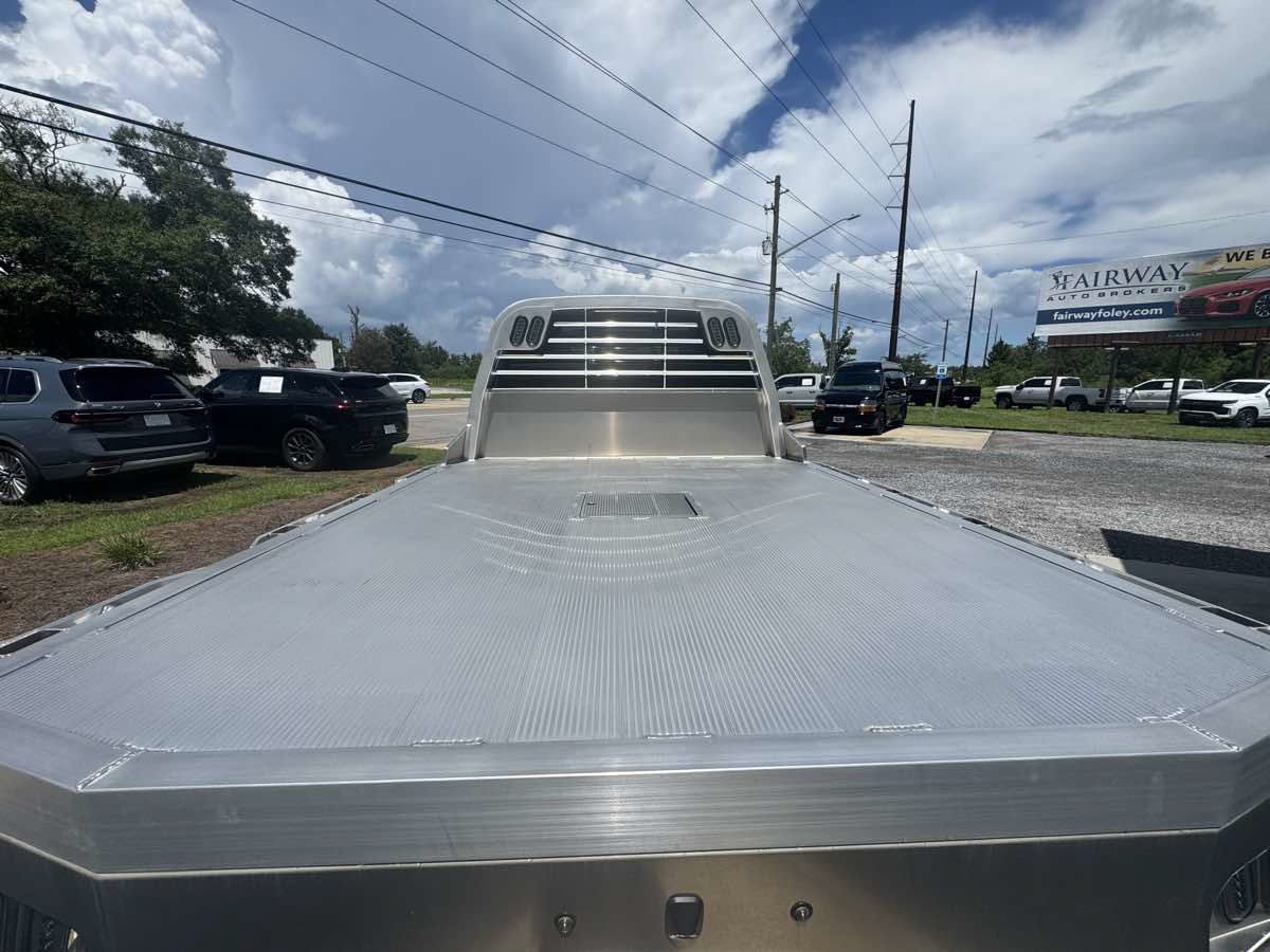 Used 2026 Ford F450 Lariat AWD/4WD image 7