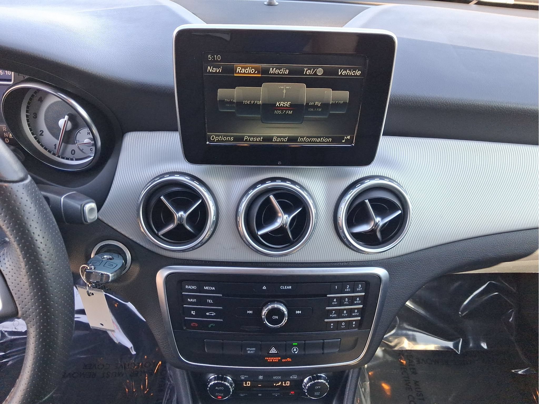 Used 2017 Mercedes-Benz GLA 250 image 14