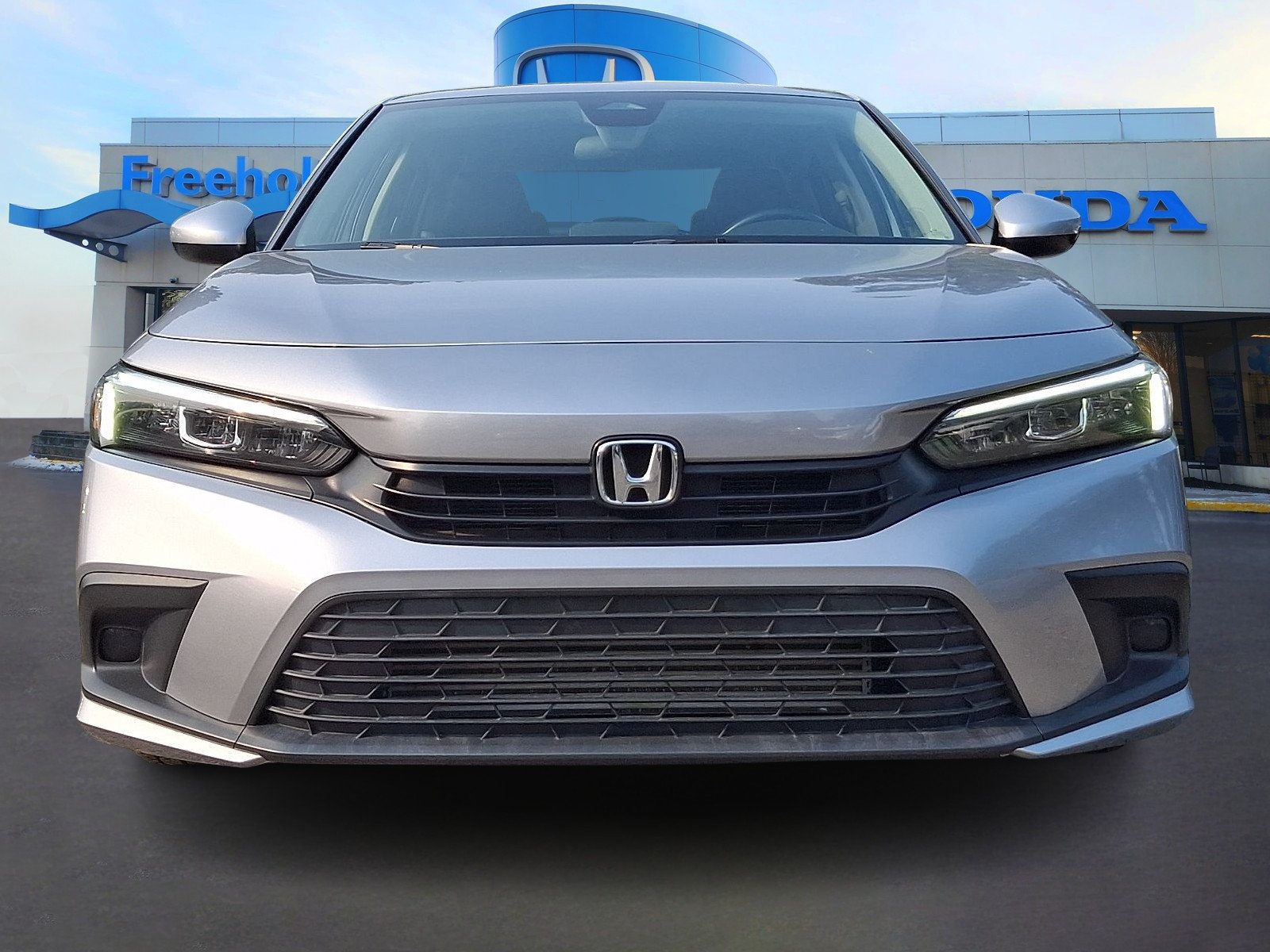 Used 2022 Honda Civic EX image 2