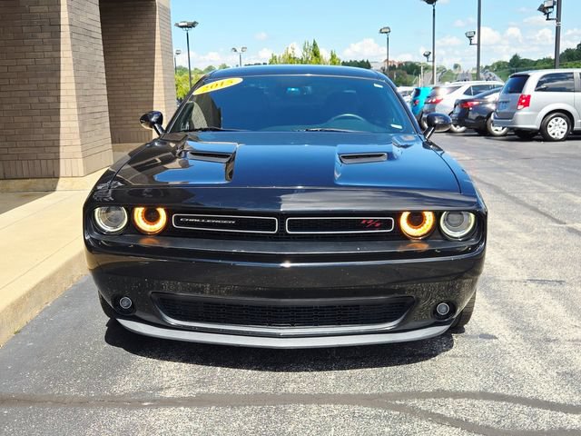 Used 2015 Dodge Challenger R/T Plus RWD image 2