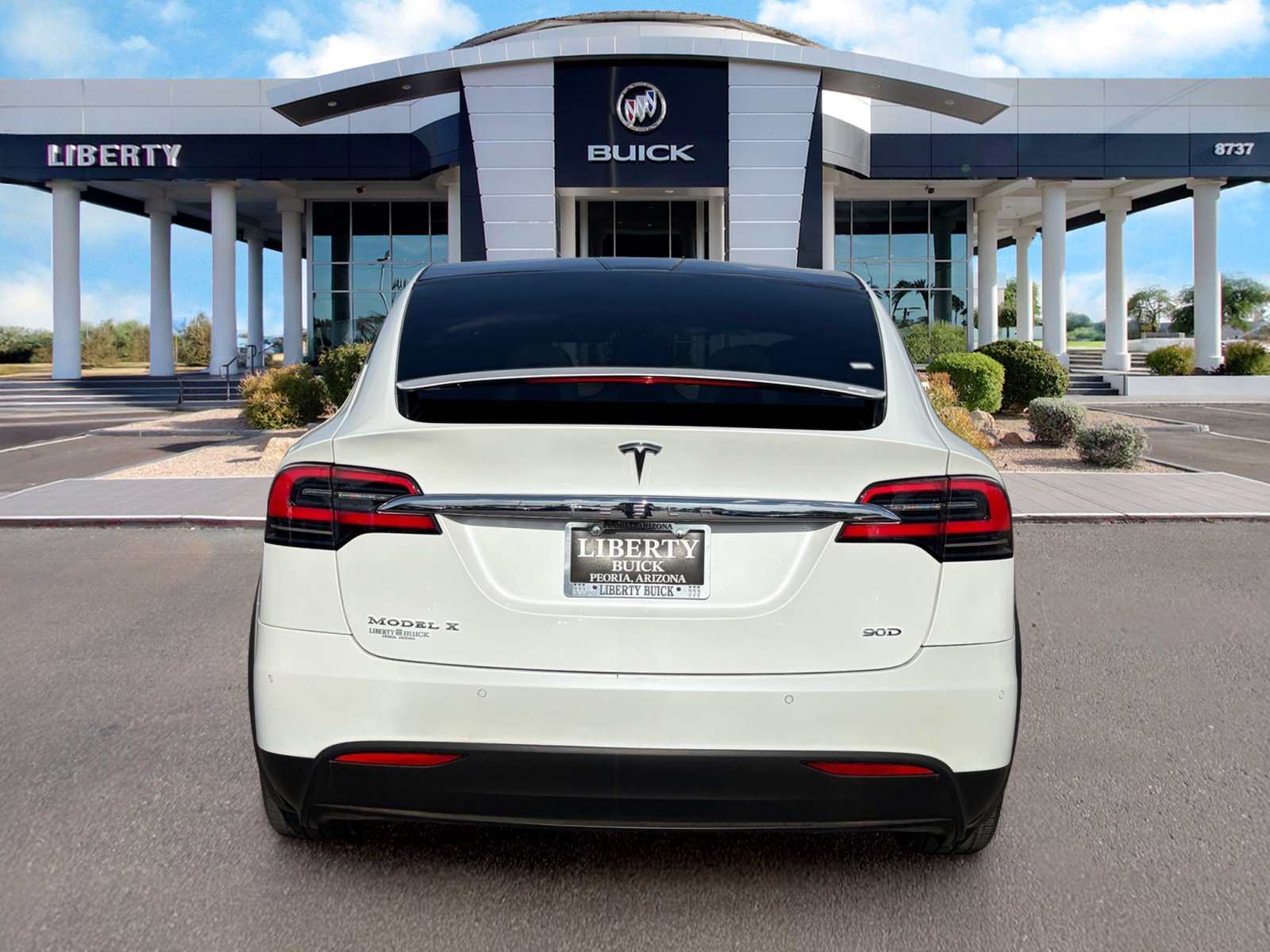 Used 2016 Tesla Model X 70D AWD/4WD image 9