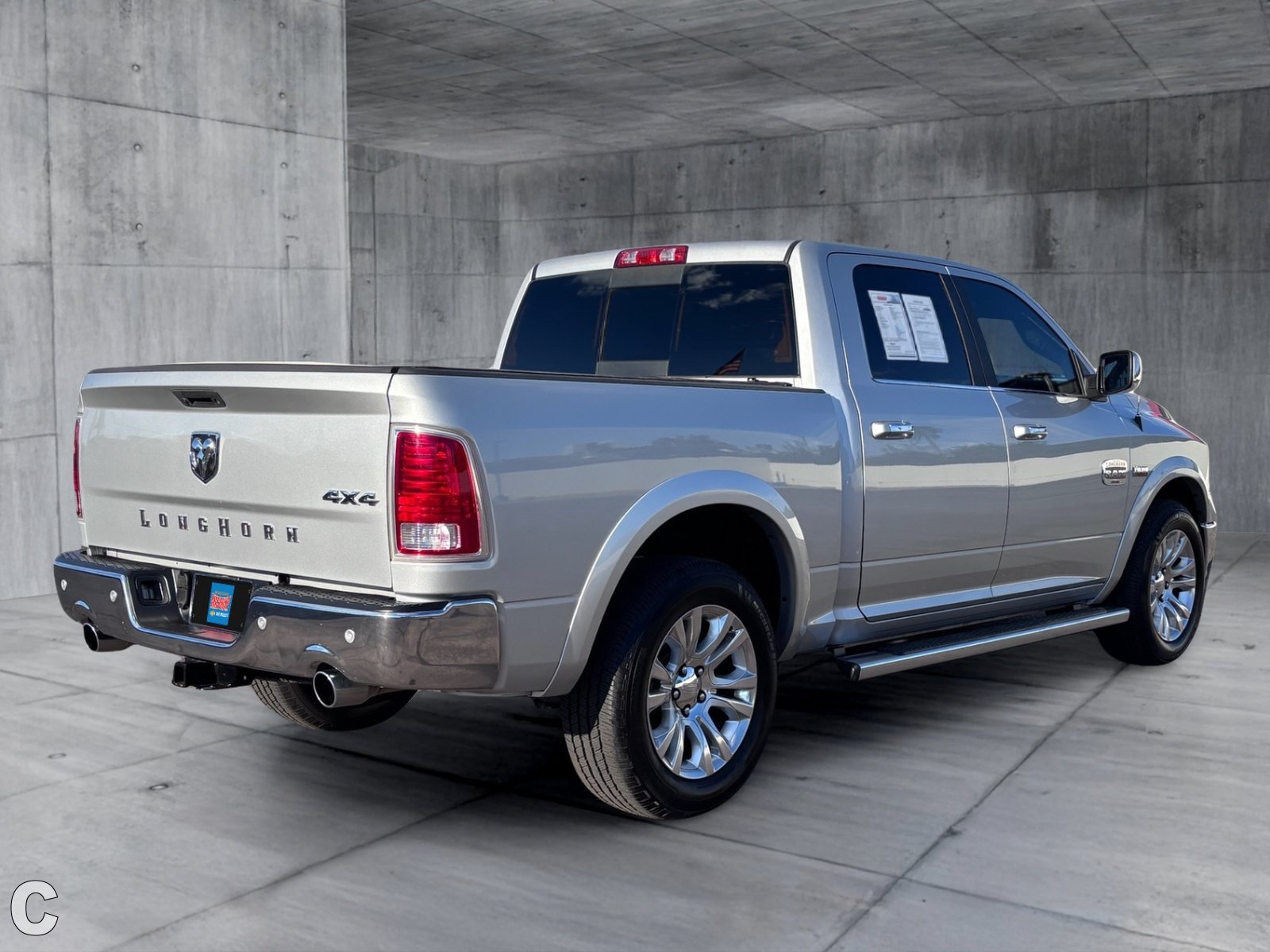 Used 2018 RAM 1500 Laramie Longhorn w/ Longhorn Southfork Package AWD/4WD image 7