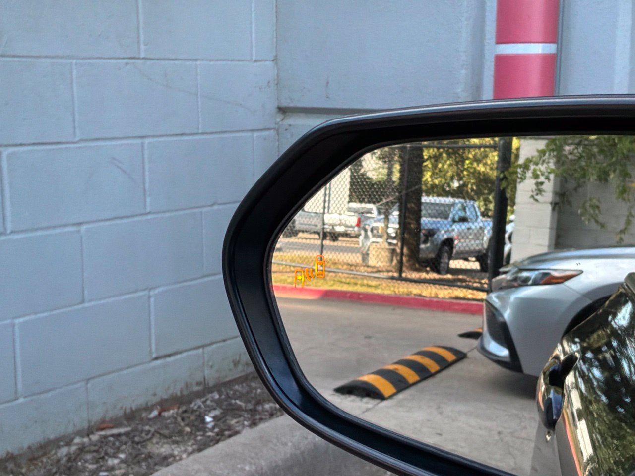 Used 2026 Toyota Camry SE FWD image 21