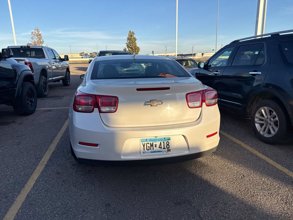 Used 2015 Chevrolet Malibu LT FWD image 6