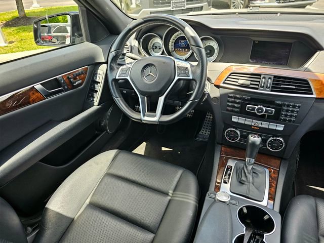 Used 2012 Mercedes-Benz C 300 4MATIC Sedan image 25