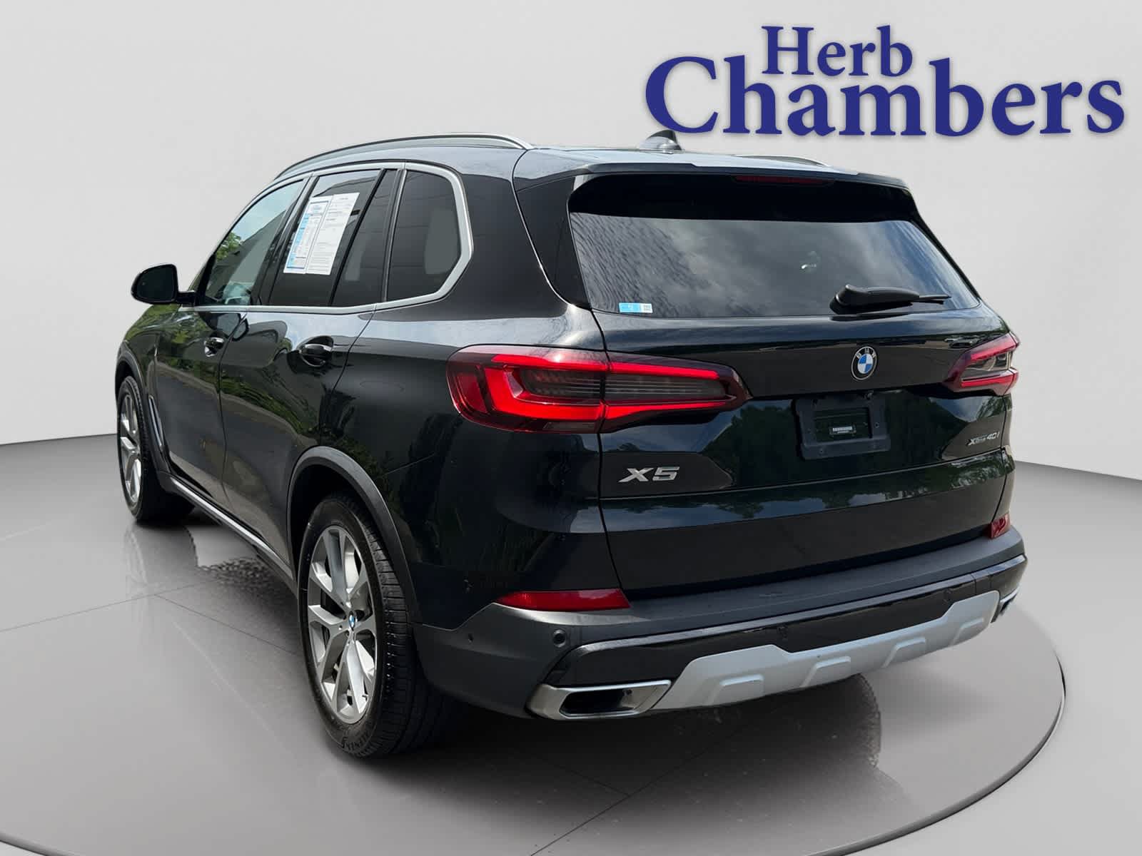 Used 2021 BMW X5 xDrive40i w/ Convenience Package AWD/4WD image 3