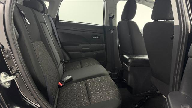 Used 2024 Mitsubishi Outlander Sport LE AWD/4WD image 19