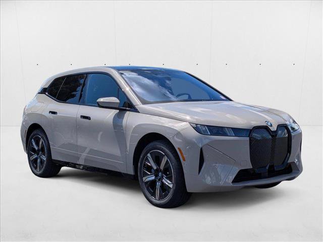 Used 2026 BMW iX xDrive60 image 6