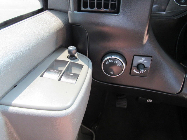 Used 2020 Chevrolet Express 2500 LT w/ LT Preferred Equipment Group RWD image 34