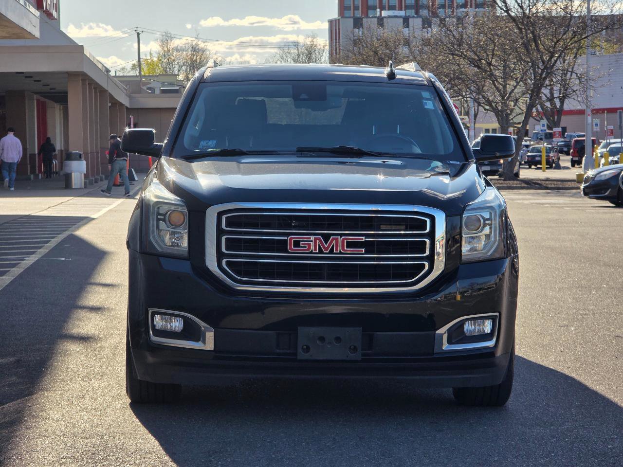 Used 2018 GMC Yukon XL SLT AWD/4WD image 2