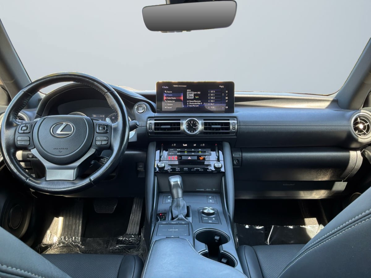 Used 2021 Lexus IS 300 w/ Comfort Package RWD image 10