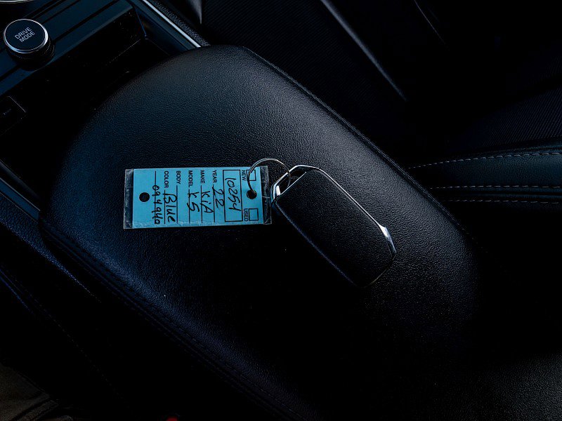 Used 2022 Kia K5 GT-Line FWD image 32