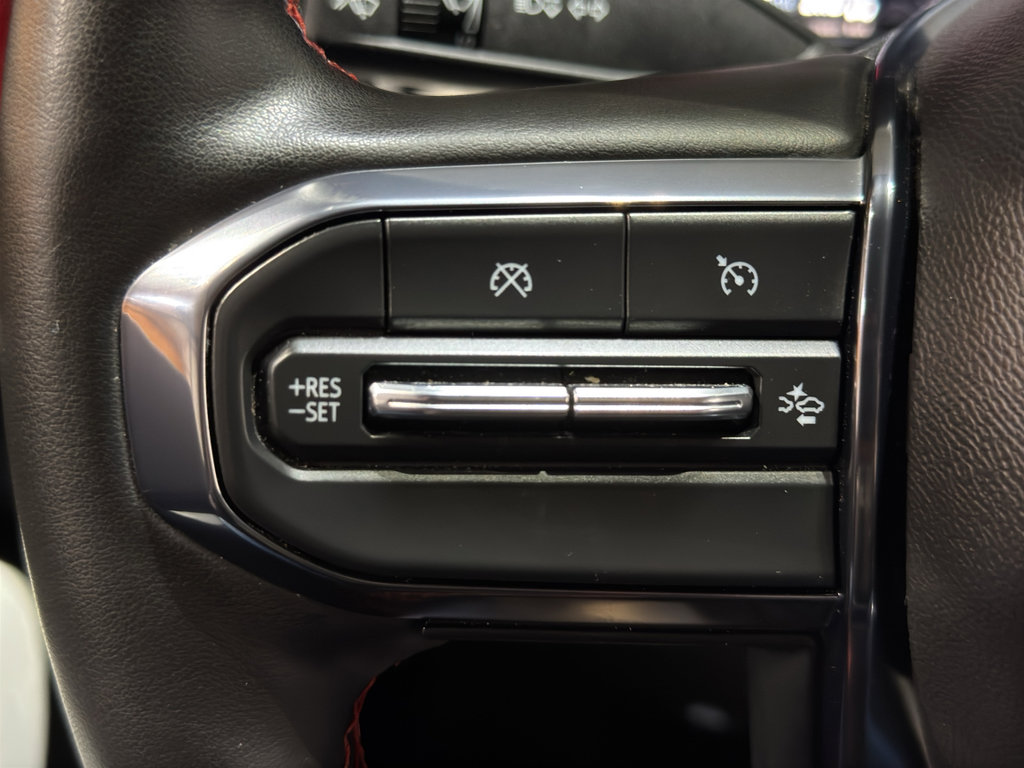 Used 2024 GMC Canyon AT4X image 25