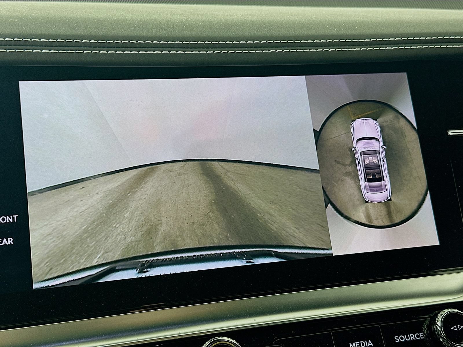 Used 2024 Bentley Flying Spur V8 AWD/4WD image 26