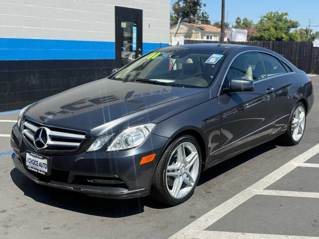 Used 2011 Mercedes-Benz E 350 Coupe image 3
