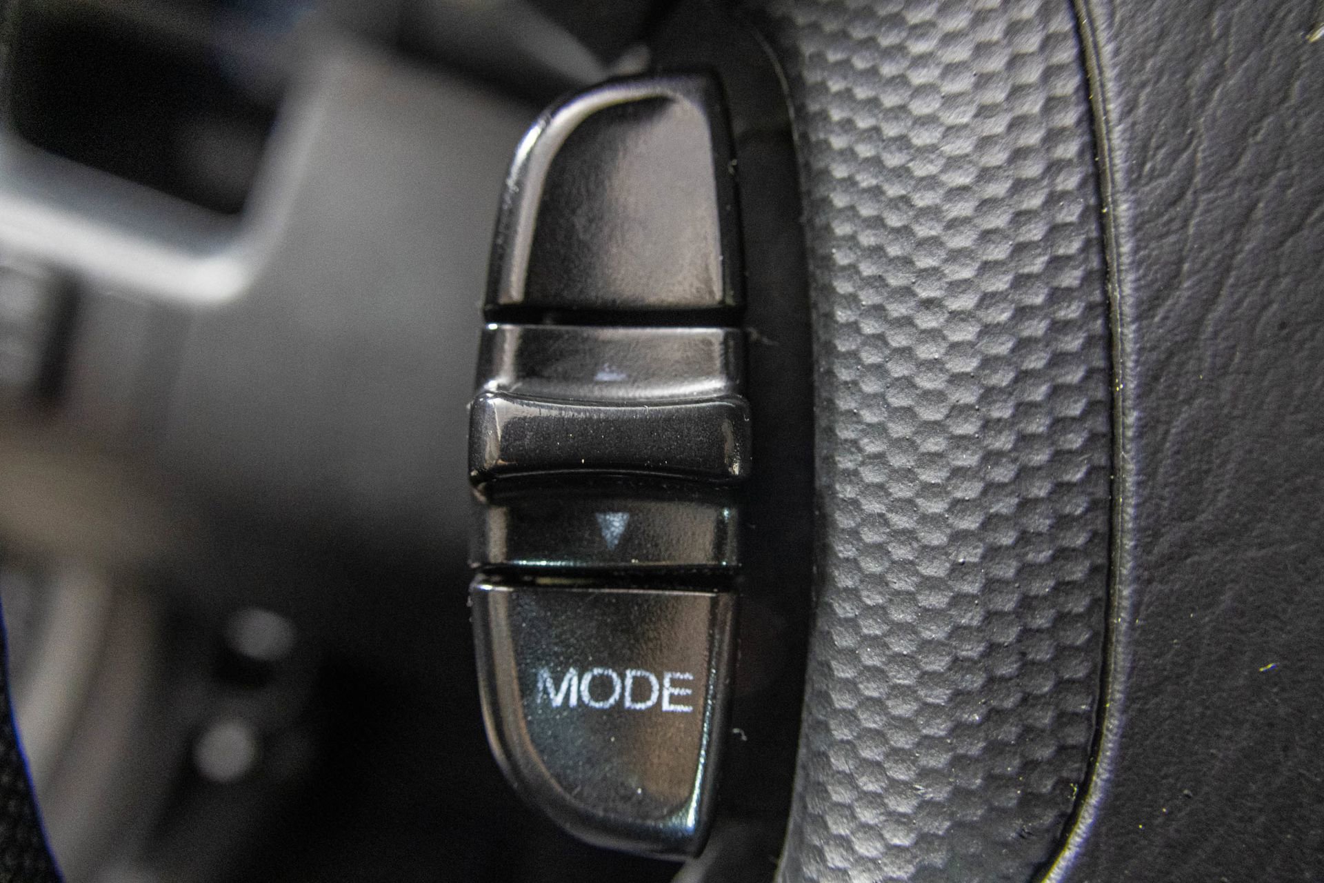 Used 2005 Honda CR-V EX image 27