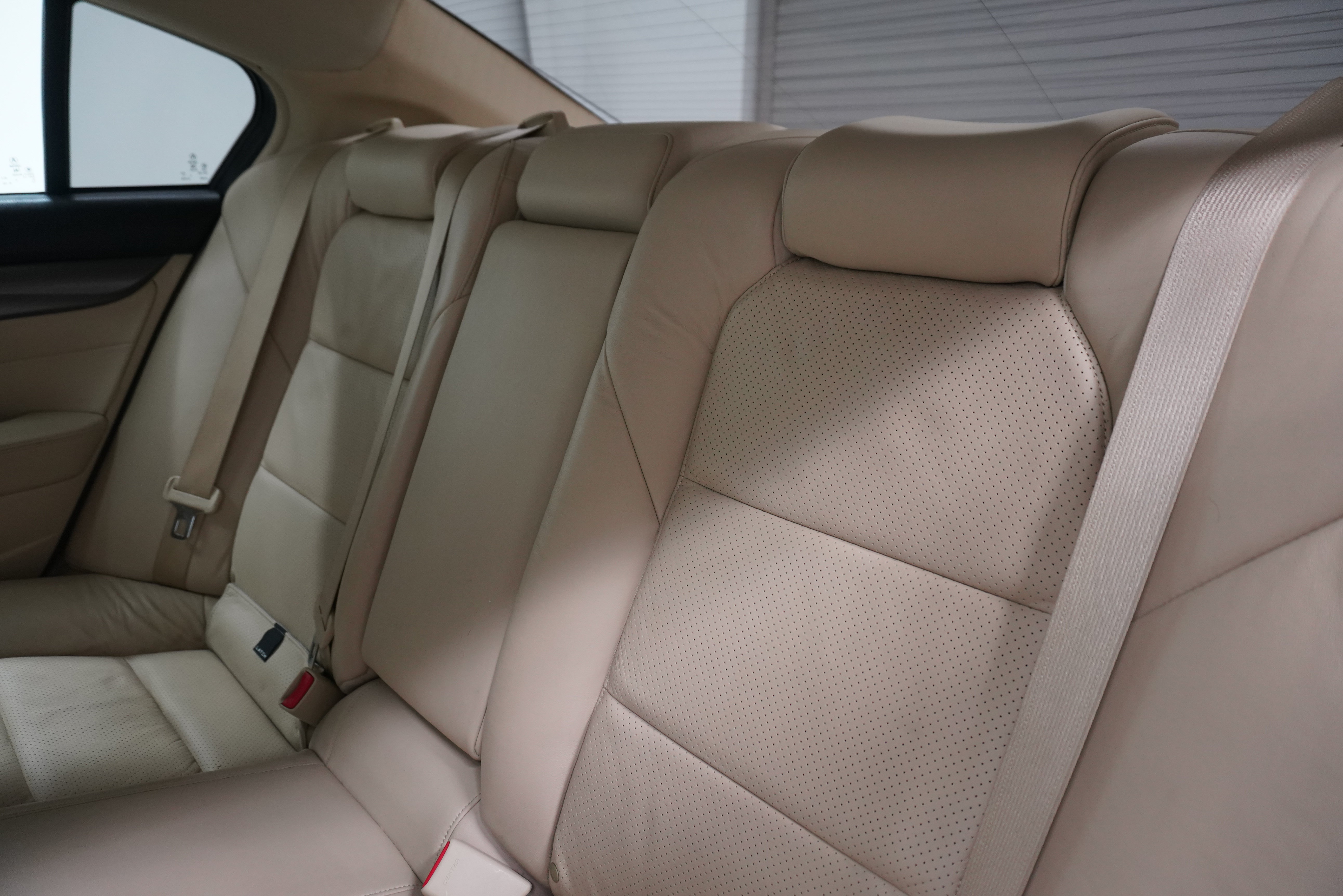 Used 2012 Acura TL w/ Advance Package FWD image 11
