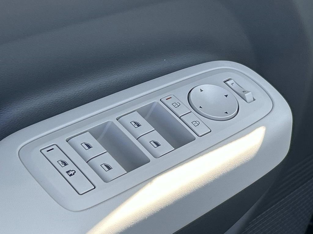 New 2026 Hyundai Santa Fe SE AWD/4WD image 16