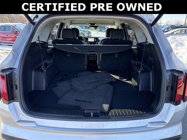 Used 2023 Kia Sorento EX image 12