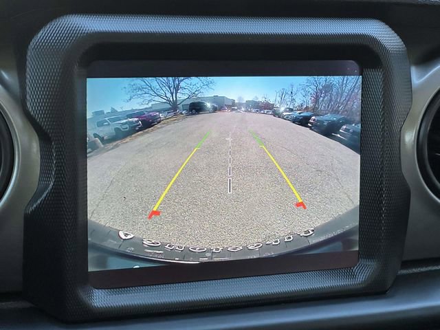 Used 2021 Jeep Wrangler Unlimited Sport image 19