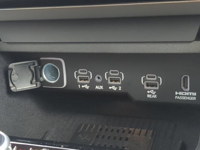 New 2026 Jeep Grand Wagoneer Summit w/ Rear Seat Video Group I AWD/4WD image 29