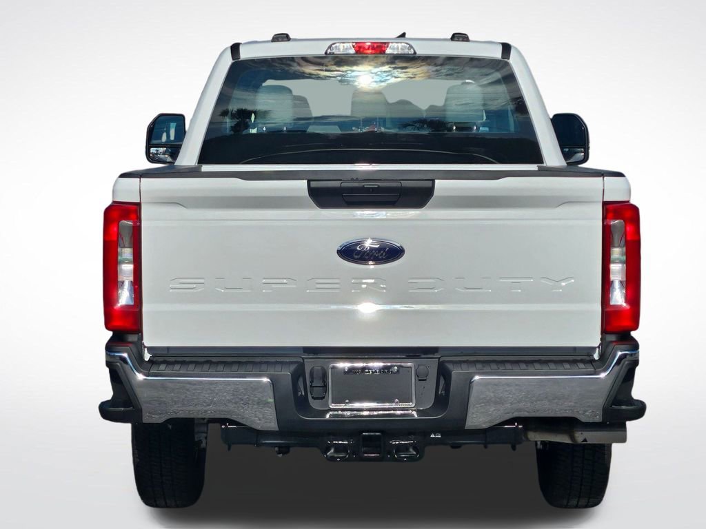 New 2026 Ford F250 XL w/ XL Chrome Package image 20