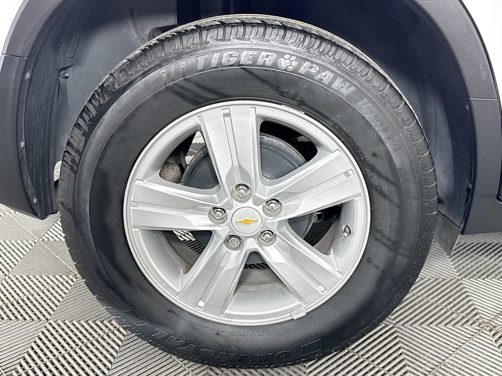 Used 2020 Chevrolet Trax LS FWD image 29