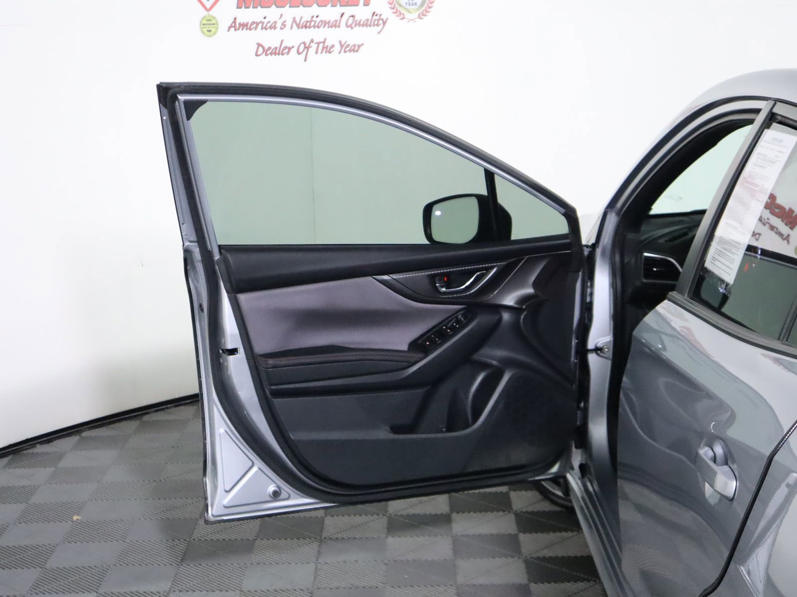 Used 2020 Subaru Impreza 2.0i Sport image 19