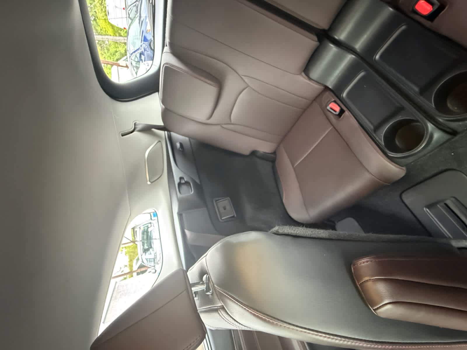 Used 2019 Lexus RX 350L Luxury w/ Accessory Package AWD/4WD image 34