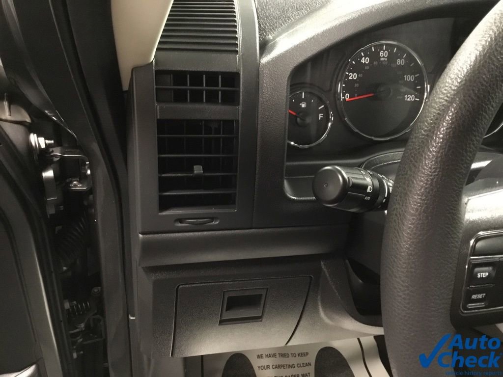 Used 2012 Jeep Liberty Sport AWD/4WD image 46