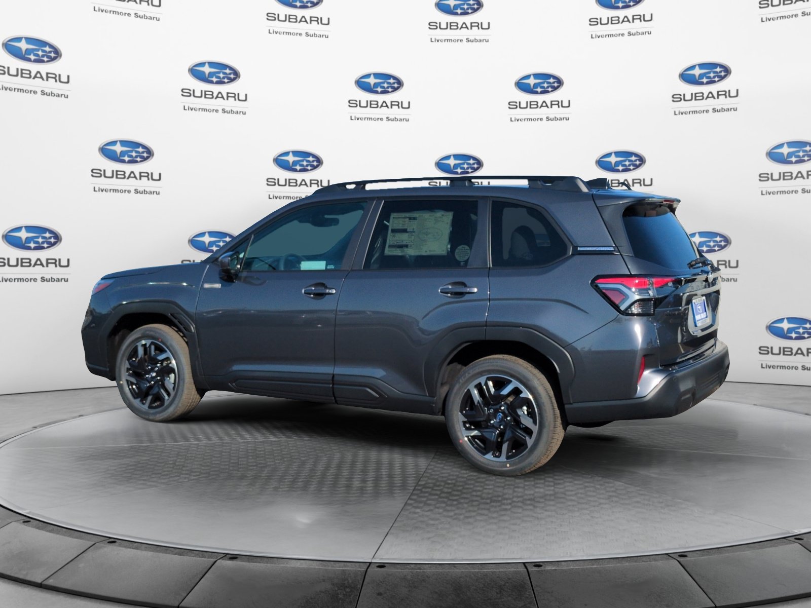 New 2026 Subaru Forester Touring AWD/4WD image 3