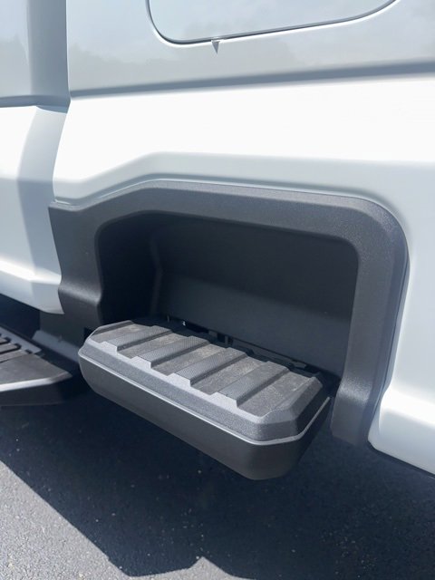 New 2025 Ford F250 XLT image 7