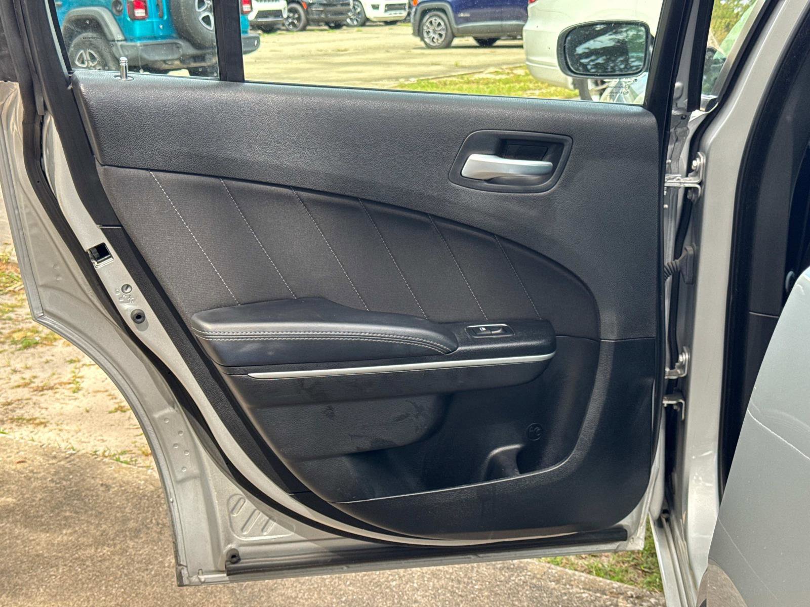 Certified 2023 Dodge Charger SXT image 11