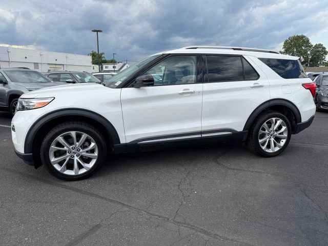 Used 2022 Ford Explorer Platinum w/ Equipment Group 601A AWD/4WD image 5