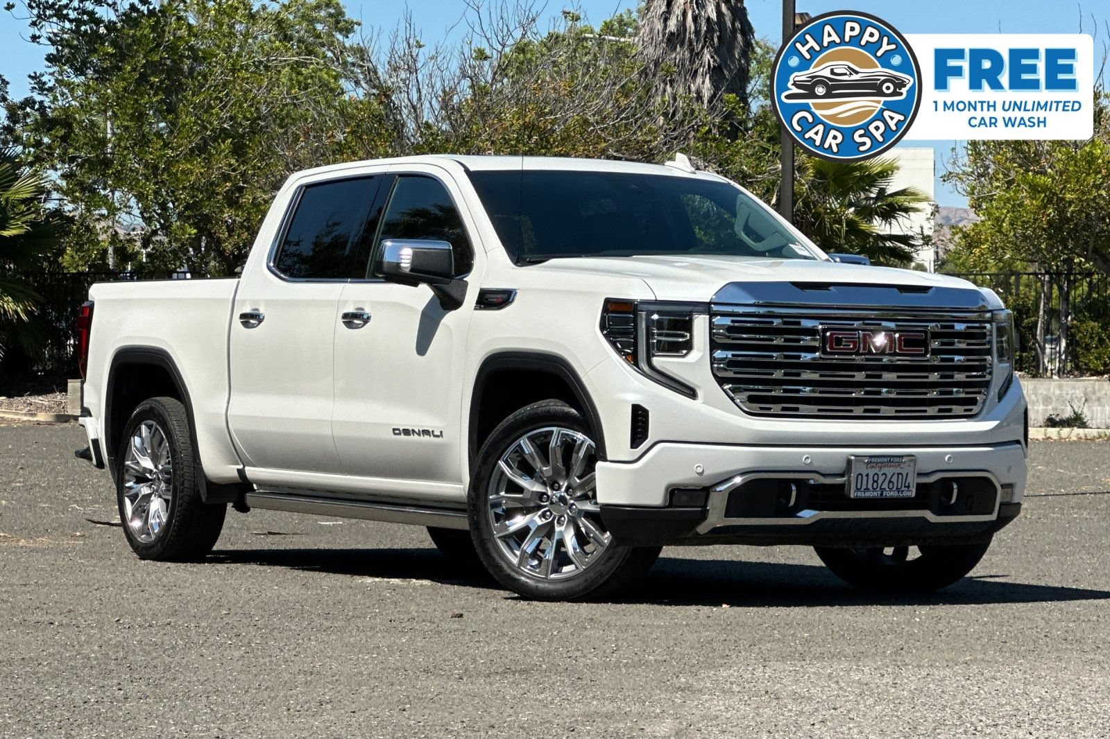 Used 2025 GMC Sierra 1500 Denali w/ Denali Reserve Package AWD/4WD image 1