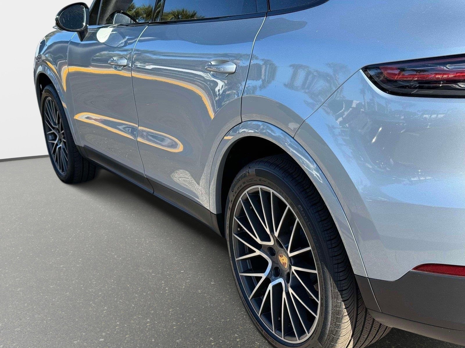 Used 2021 Porsche Cayenne S AWD/4WD image 14