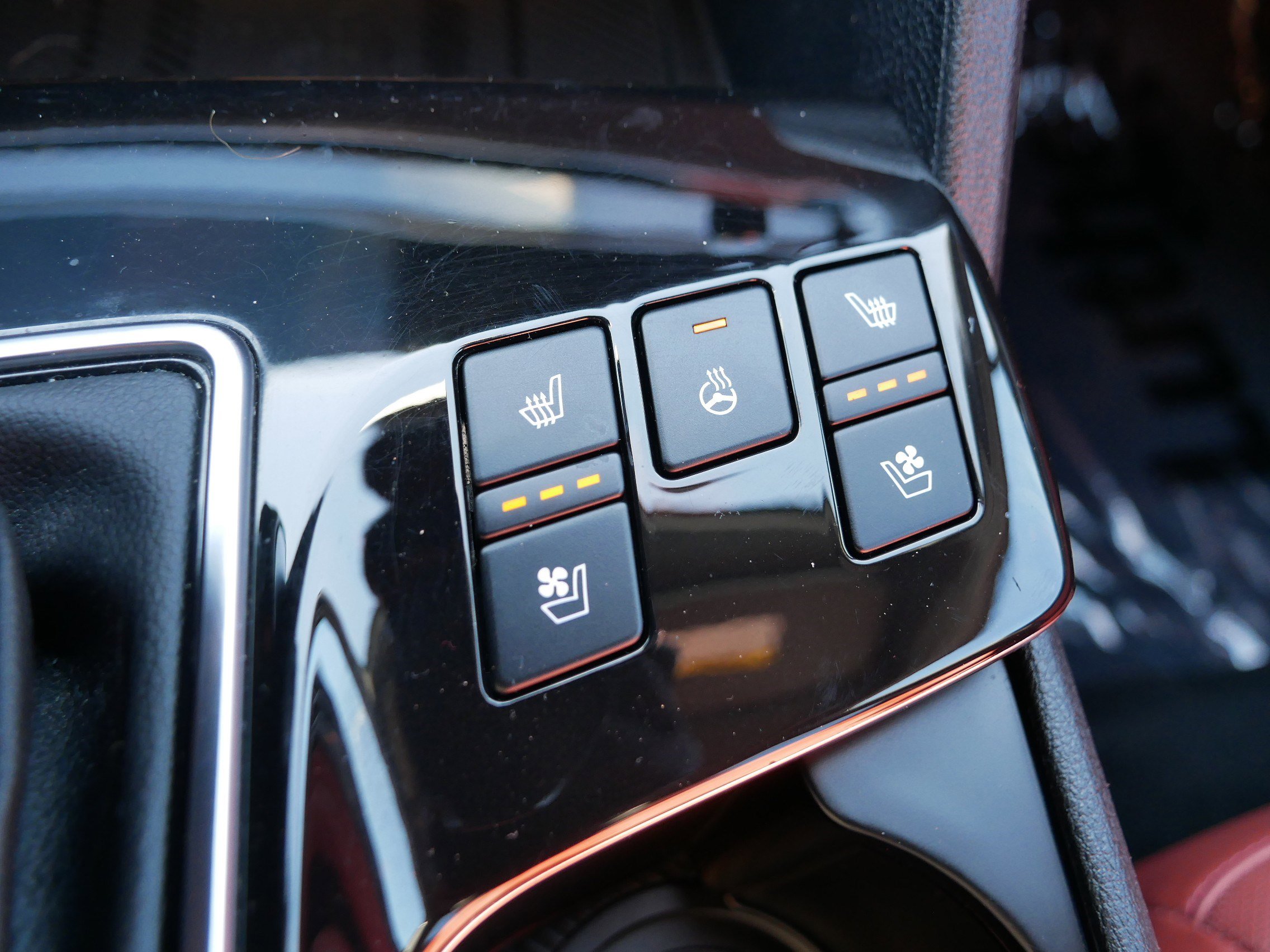 Certified 2023 Kia Sportage SX image 28