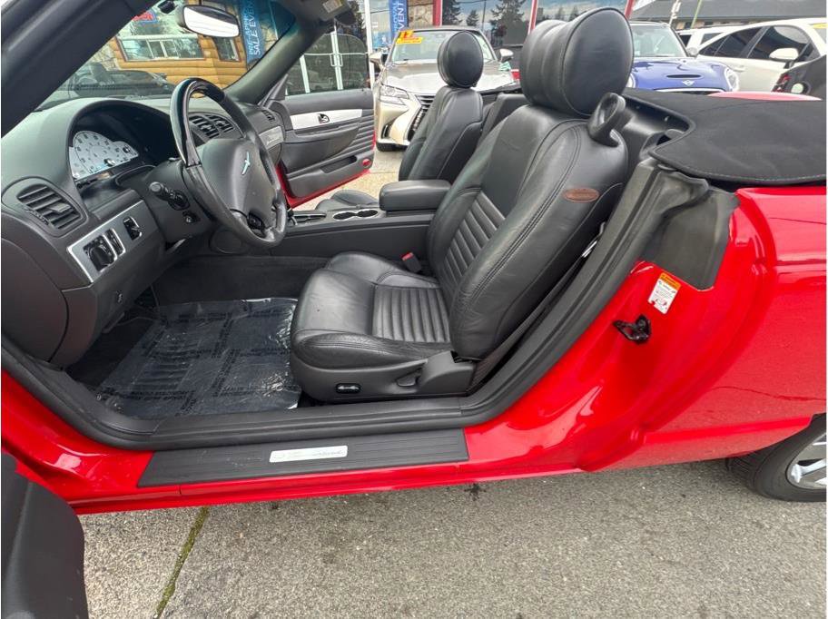 Used 2002 Ford Thunderbird image 51