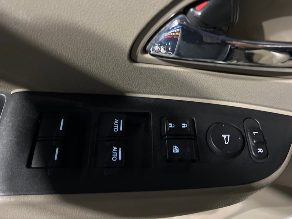 Used 2014 Honda Odyssey EX-L image 24