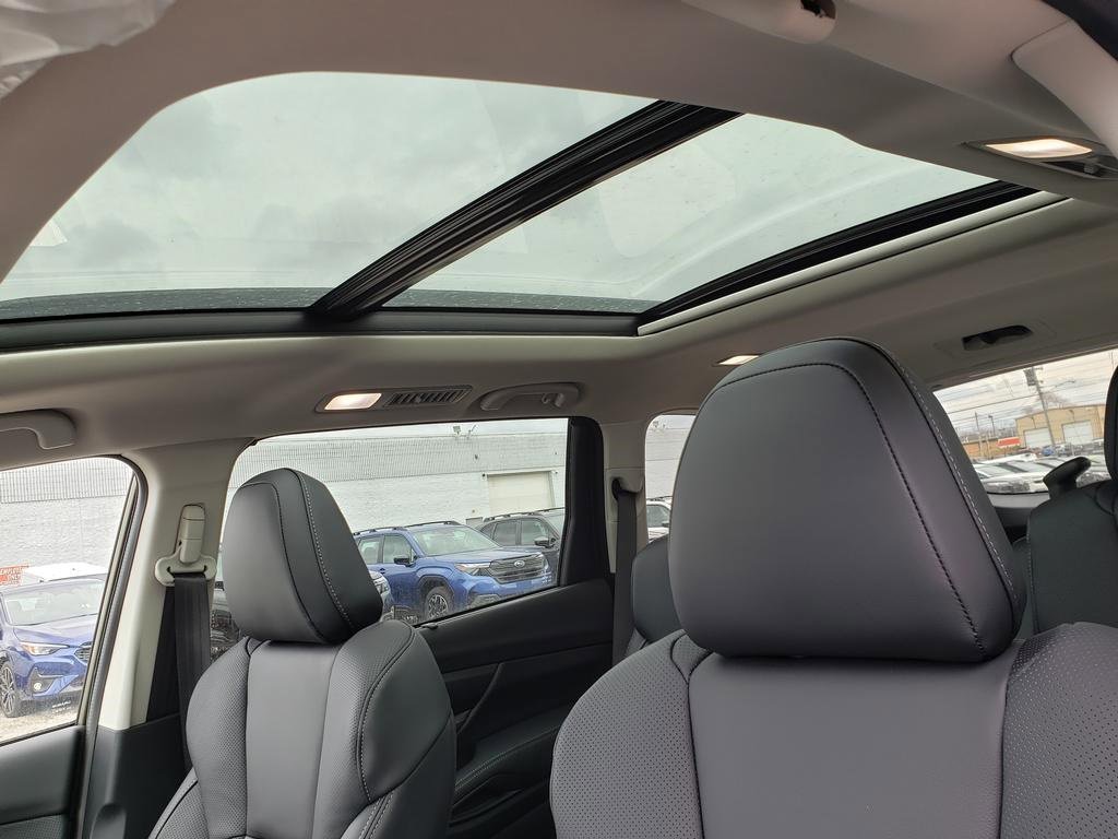 New 2026 Subaru Ascent Limited image 7