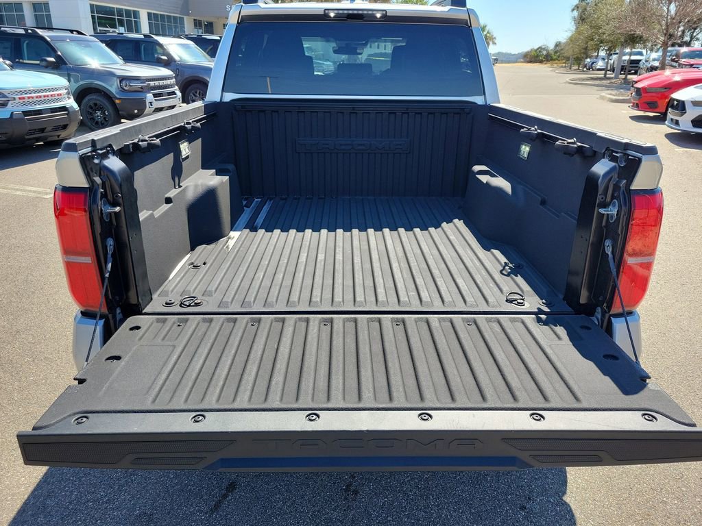 Used 2024 Toyota Tacoma TRD Off-Road image 10
