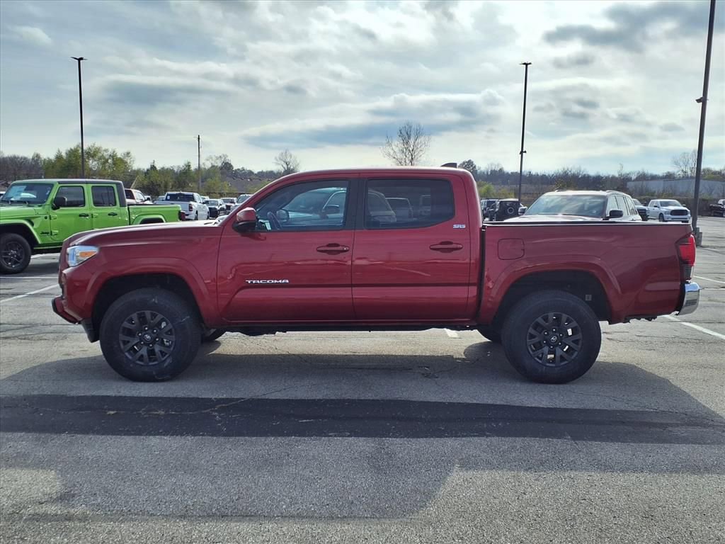Used 2023 Toyota Tacoma SR5 image 4