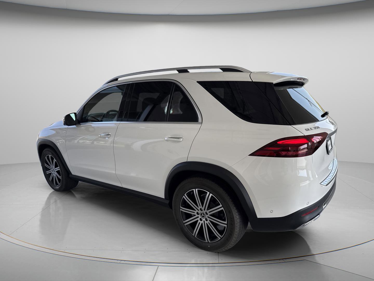 Certified 2026 Mercedes-Benz GLE 350 GLE 350 image 4