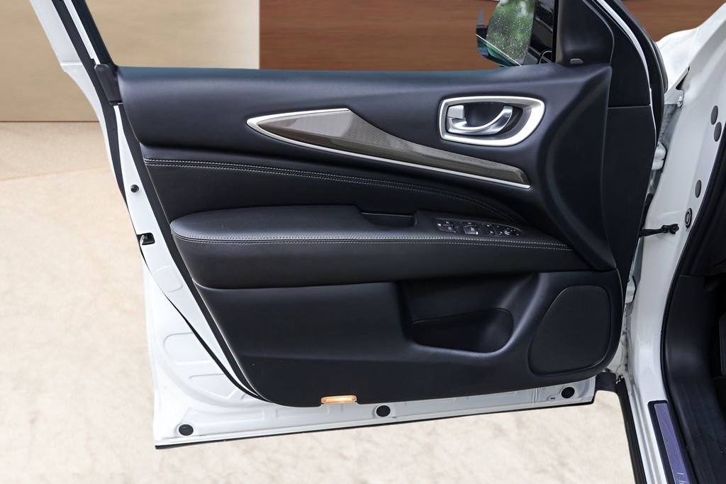 Used 2019 INFINITI QX60 Pure image 24