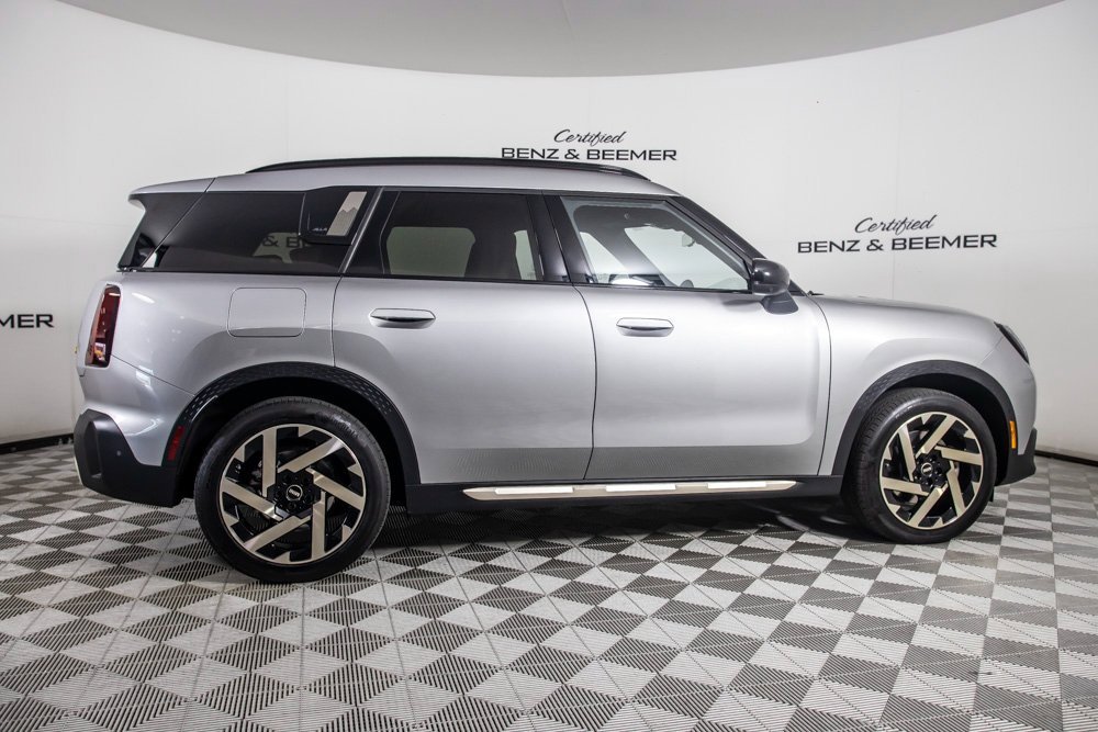 Used 2025 MINI Cooper Countryman SE image 10