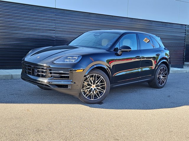 New 2026 Porsche Cayenne AWD/4WD image 1