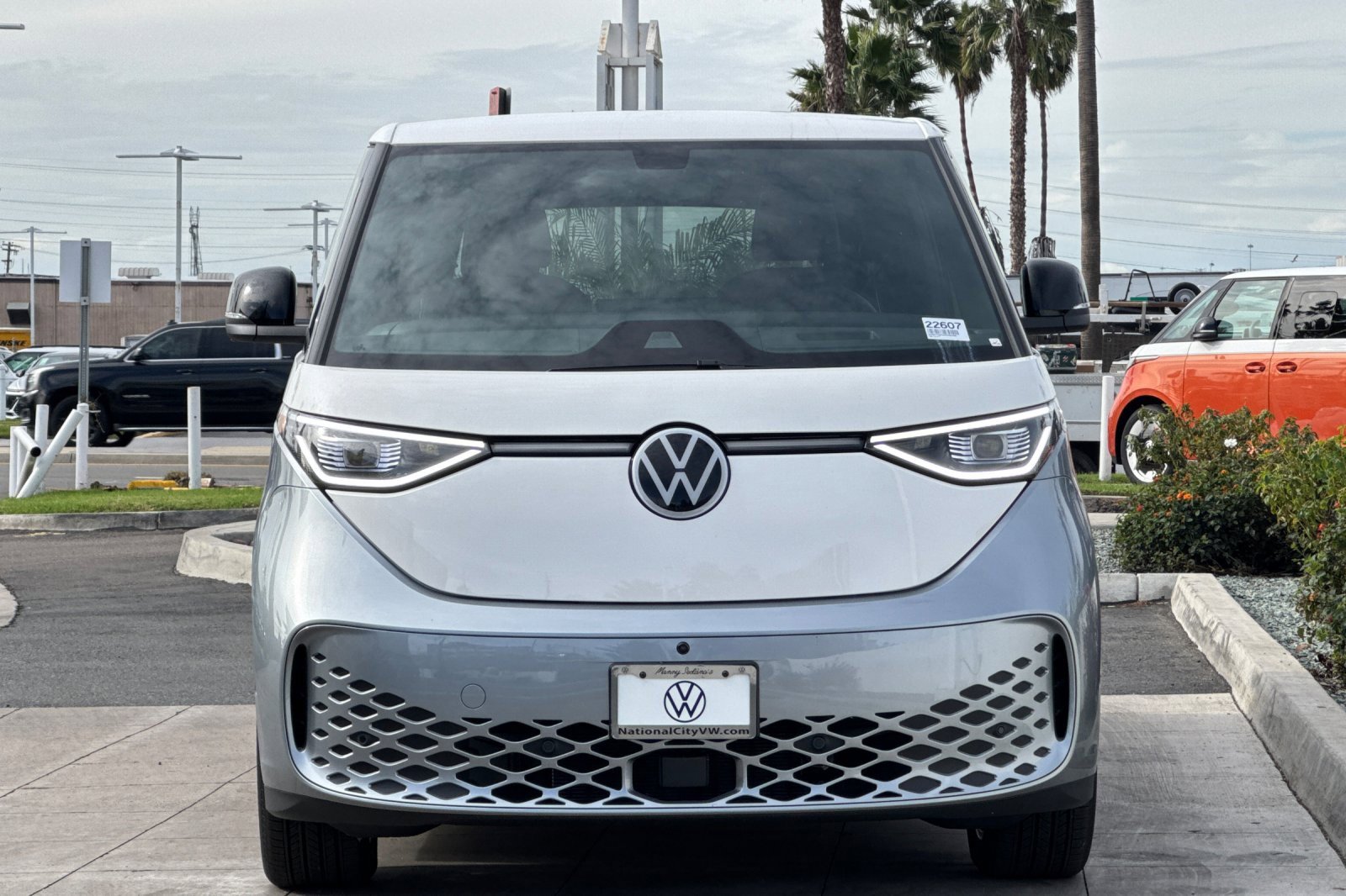 New 2025 Volkswagen ID. Buzz Pro S Plus image 3