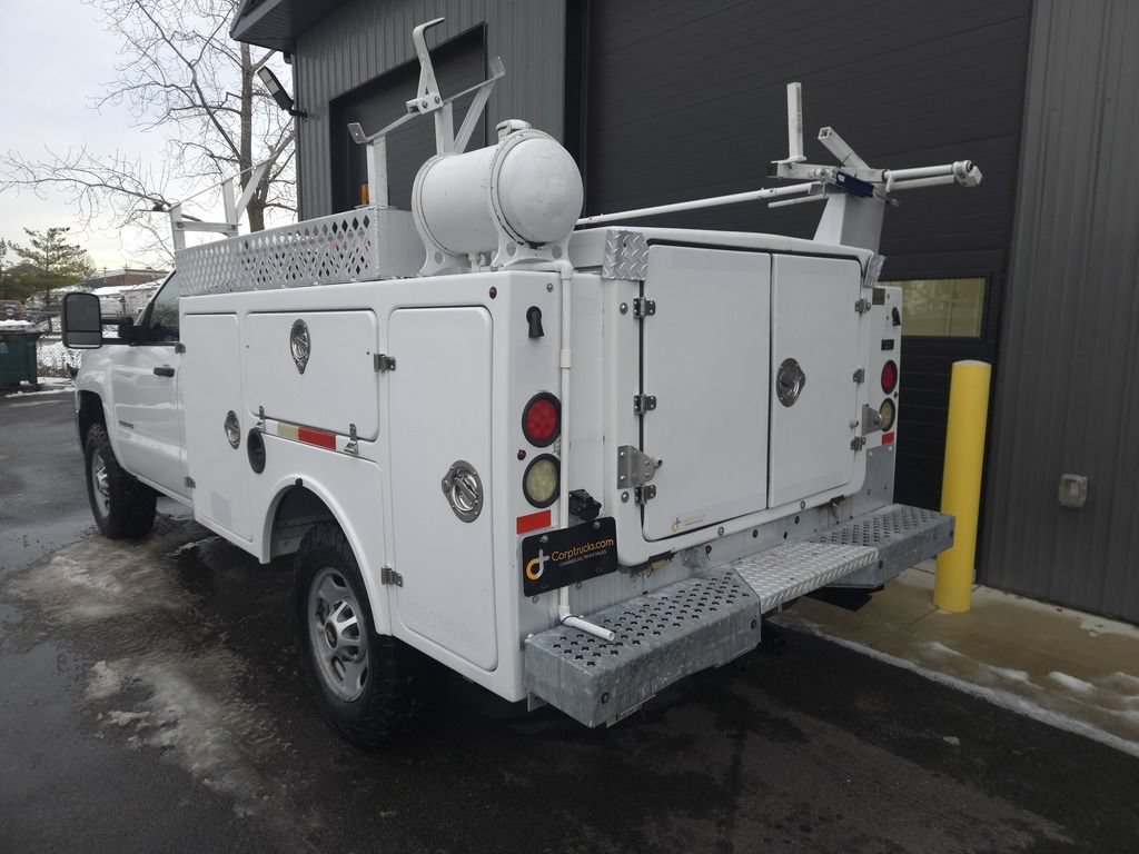 Used 2015 Chevrolet Silverado 2500 W/T AWD/4WD image 3