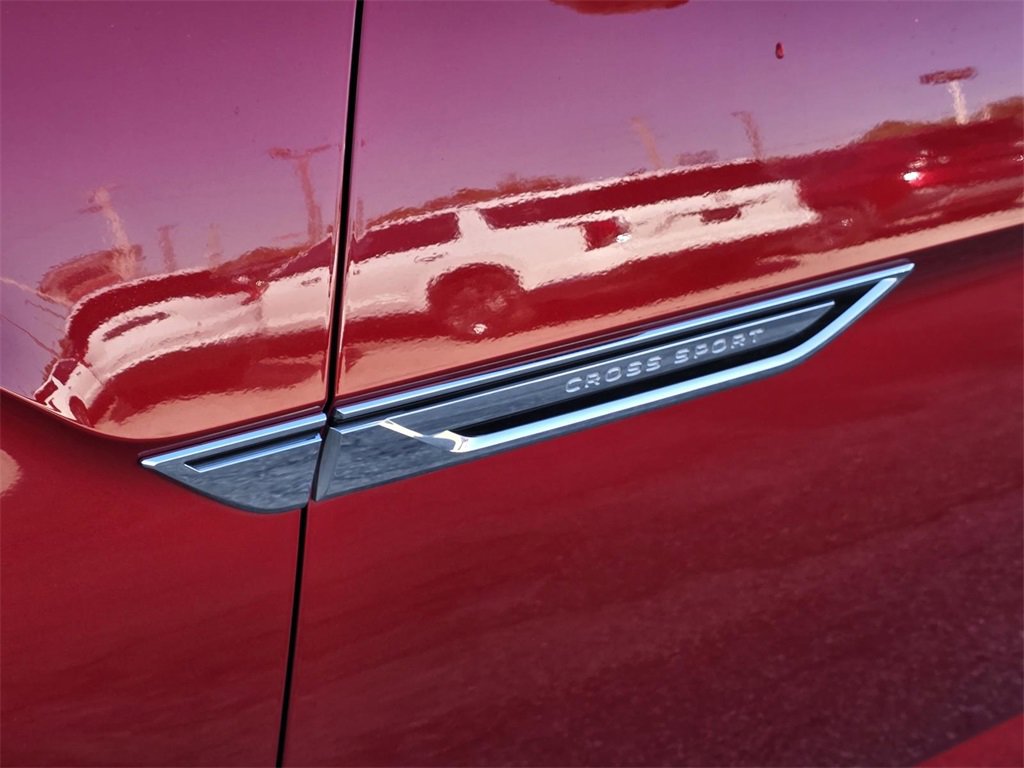 Used 2020 Volkswagen Atlas Cross Sport SE w/ Panoramic Sunroof Package image 30